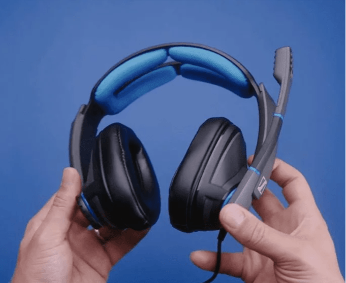 Closed Back Headphones