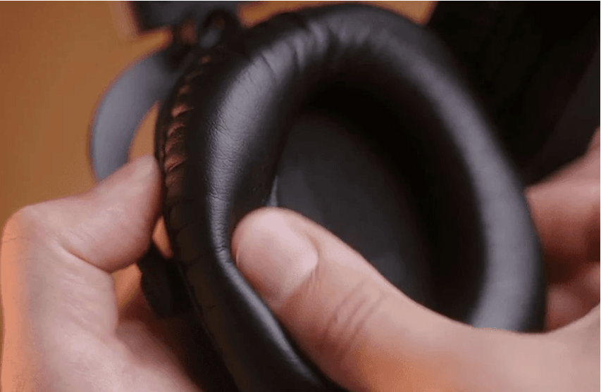 Let’s Get To Know About Closed Back Headphones For Gaming What we don’t like about them